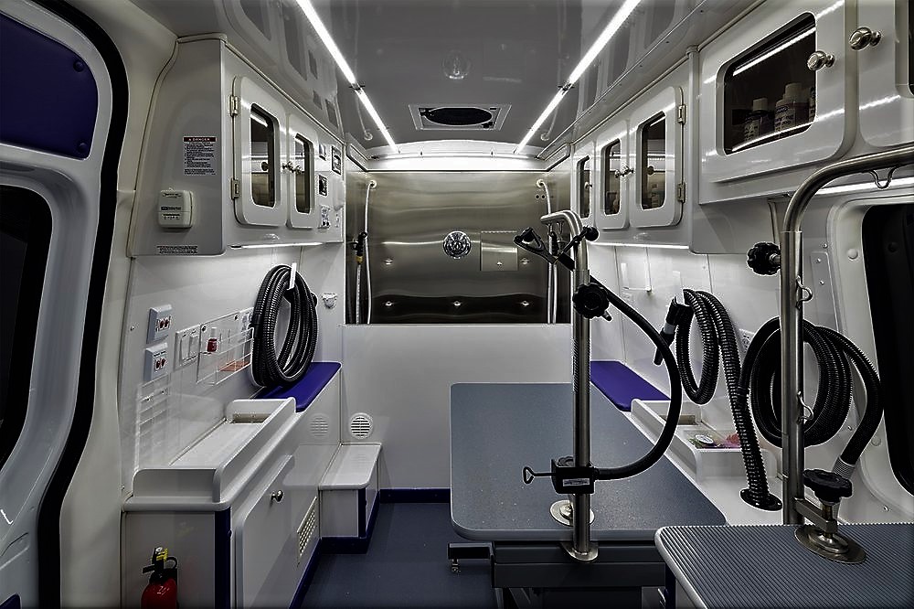 Inside of Rover Done Over mobile Unit